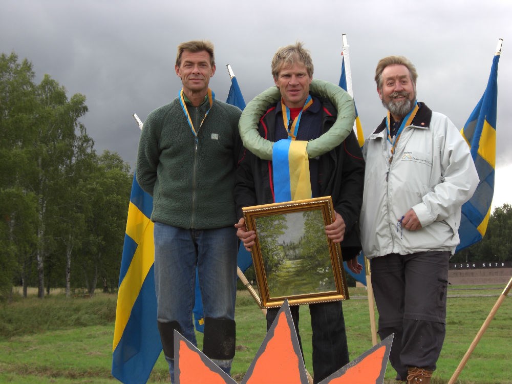 Hans på prispallen vid K-pist SM i Fält Karlstad 2010. 